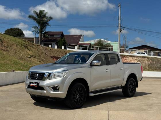 NISSAN FRONTIER 2.3 16V TURBO DIESEL XE CD 4X4 AUTOMÁTICO